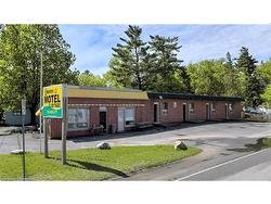 47 River Road E Wasaga Beach, ON L9Z 2L1