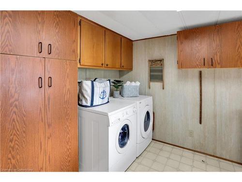 150-3033 Townline Road, Stevensville, ON - Indoor Photo Showing Laundry Room