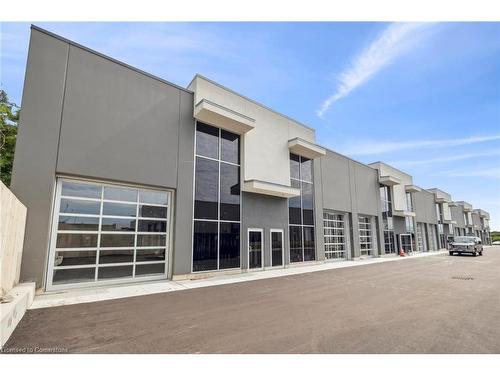 10-24 Ditton Drive, Hamilton, ON 