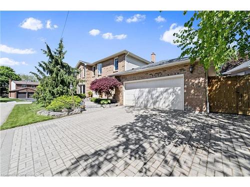 2131 Upland Drive, Burlington, ON - Outdoor