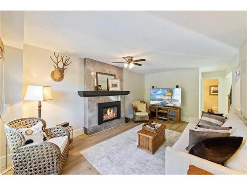 2131 Upland Drive, Burlington, ON - Indoor Photo Showing Living Room With Fireplace