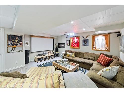 2131 Upland Drive, Burlington, ON - Indoor