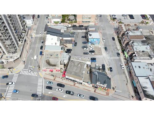 2003 Lakeshore Road, Burlington, ON 