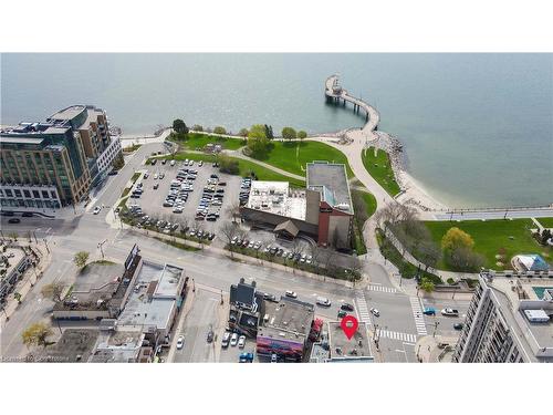 2003 Lakeshore Road, Burlington, ON 