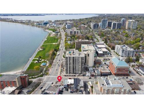 2003 Lakeshore Road, Burlington, ON 