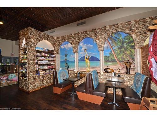 2003 Lakeshore Road, Burlington, ON 