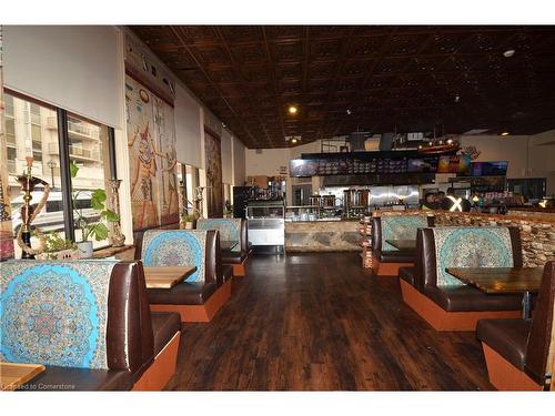 2003 Lakeshore Road, Burlington, ON 