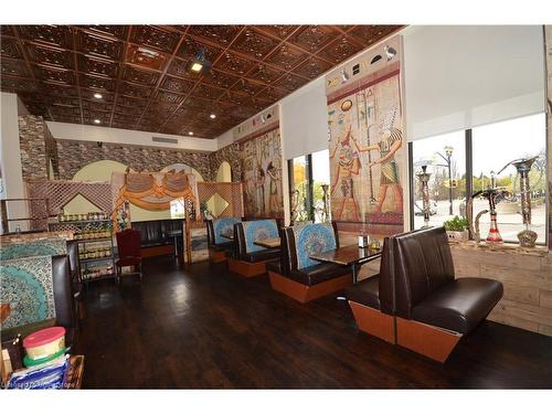 2003 Lakeshore Road, Burlington, ON 