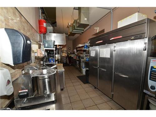 2003 Lakeshore Road, Burlington, ON 