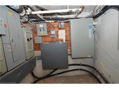 2003 Lakeshore Road, Burlington, ON 