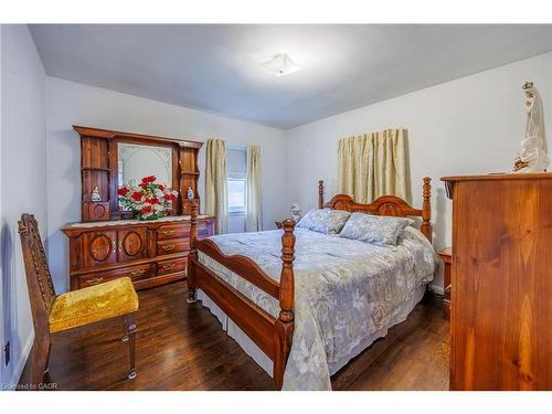 56859 Glen Erie Line Rr2, Vienna, ON - Indoor Photo Showing Bedroom