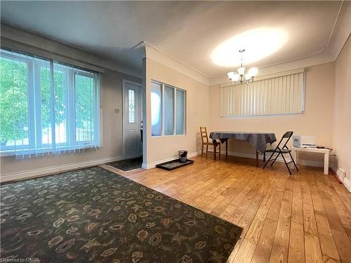 349 Whitney Avenue, Hamilton, ON - Indoor Photo Showing Other Room