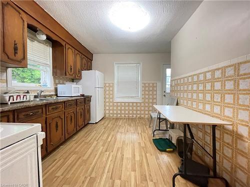 349 Whitney Avenue, Hamilton, ON - Indoor Photo Showing Kitchen With Double Sink
