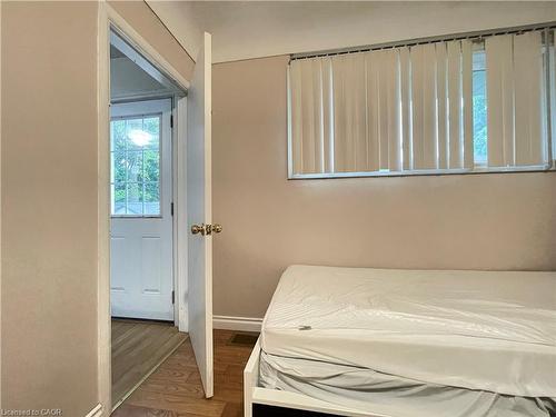 349 Whitney Avenue, Hamilton, ON - Indoor