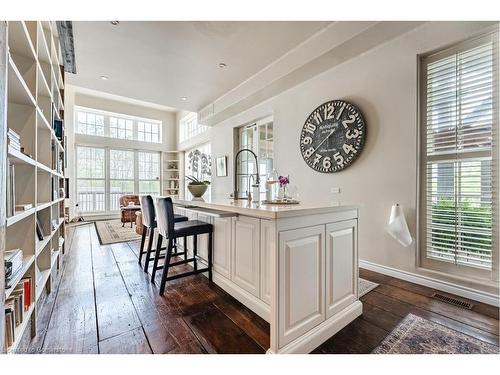 6115 Guelph Line, Burlington, ON - Indoor Photo Showing Other Room