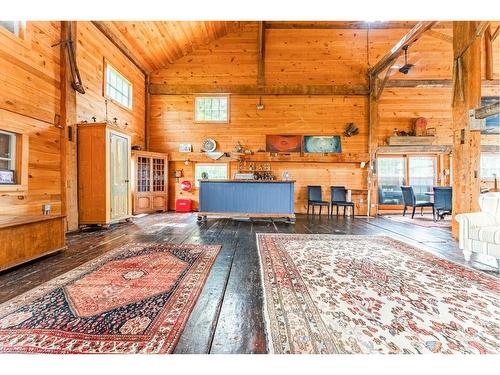 6115 Guelph Line, Burlington, ON - Indoor Photo Showing Other Room