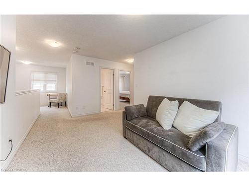 26 Spring Creek Street, Kitchener, ON - Indoor Photo Showing Living Room