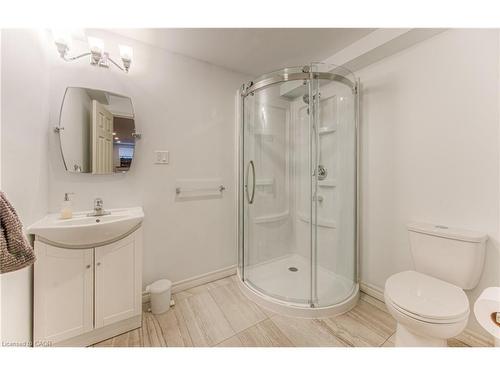 26 Spring Creek Street, Kitchener, ON - Indoor Photo Showing Bathroom