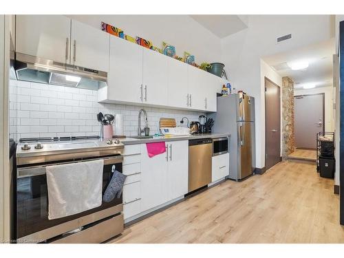 105-121 King Street E, Hamilton, ON - Indoor Photo Showing Kitchen
