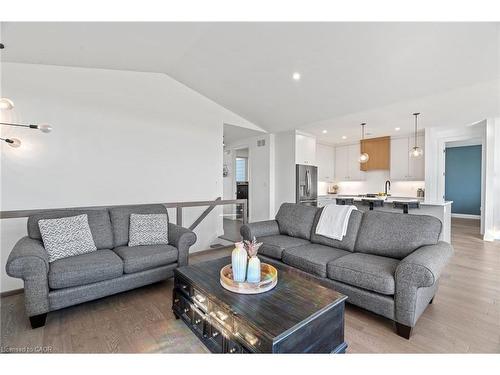 155 Mcleod Street, Parkhill, ON - Indoor Photo Showing Living Room
