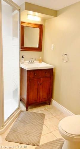 125 Gary Avenue, Hamilton, ON - Indoor Photo Showing Bathroom