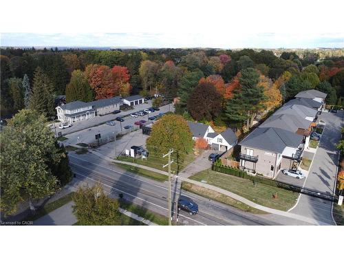 111-115 Fiddlers Green Road, Ancaster, ON 
