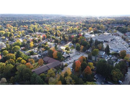 111-115 Fiddlers Green Road, Ancaster, ON 