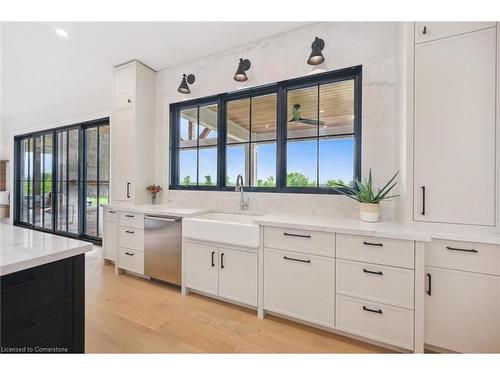 5020 First Line, Erin, ON - Indoor