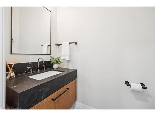 5020 First Line, Erin, ON - Indoor Photo Showing Bathroom