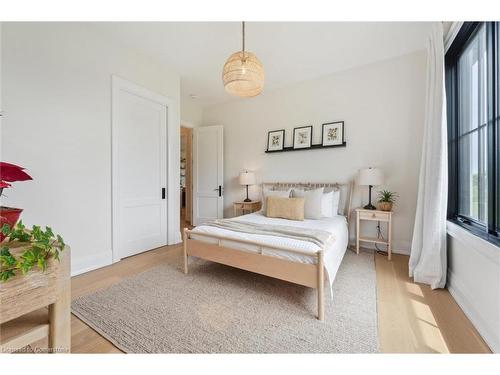 5020 First Line, Erin, ON - Indoor Photo Showing Bedroom