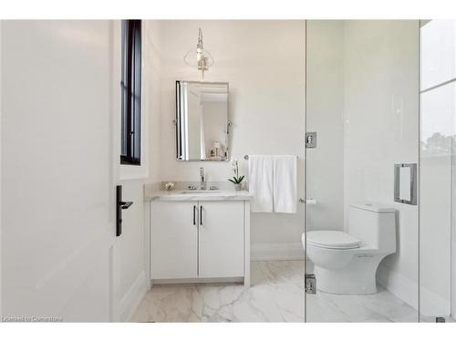 5020 First Line, Erin, ON - Indoor Photo Showing Bathroom