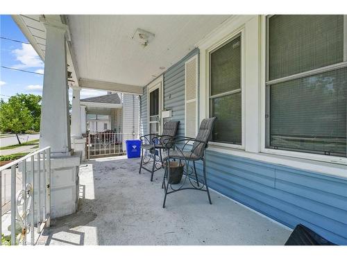 433 Lydia Street, Sarnia, ON - Outdoor With Deck Patio Veranda With Exterior