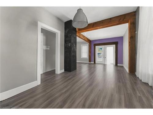 433 Lydia Street, Sarnia, ON - Indoor