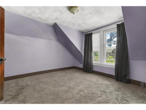 433 Lydia Street, Sarnia, ON - Indoor Photo Showing Other Room