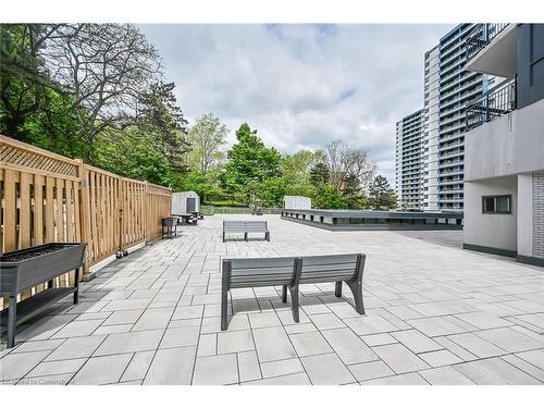 2908-150 Charlton Avenue E, Hamilton, ON - Outdoor