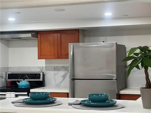 99 Brucedale Avenue E, Hamilton, ON - Indoor Photo Showing Kitchen