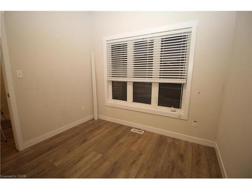 15 Meadowhawk Lane, Simcoe, ON - Indoor Photo Showing Other Room