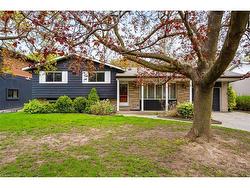 305 Centre Street  Niagara-On-The-Lake, ON L0S 1J0