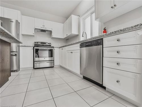 36 Sparrow Avenue, Cambridge, ON - Indoor Photo Showing Kitchen