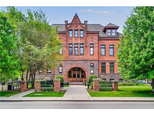 101-200 Stinson Street  Hamilton, ON L8N 4J5