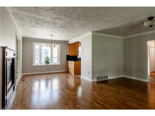 4245 Cedar Springs Road, Burlington, ON - Indoor Photo Showing Other Room