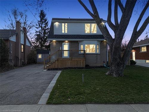 94 West 32nd Street  Hamilton, ON L9C 5G9