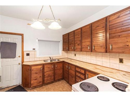 11 Grafton Avenue, Hamilton, ON - Indoor Photo Showing Kitchen With Double Sink