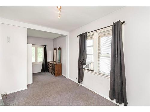 11 Grafton Avenue, Hamilton, ON - Indoor