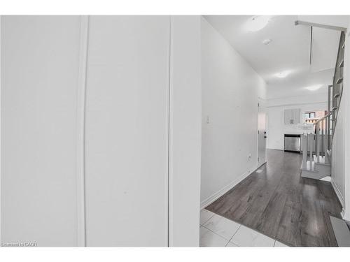 79 Gateland Drive, Barrie, ON - Indoor Photo Showing Other Room