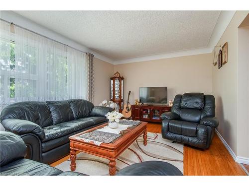 129 River Road E, Kitchener, ON 