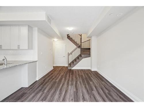 105-1593 Rose Way, Milton, ON - Indoor