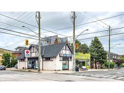 424 Aberdeen Avenue  Hamilton, ON L8P 2S2
