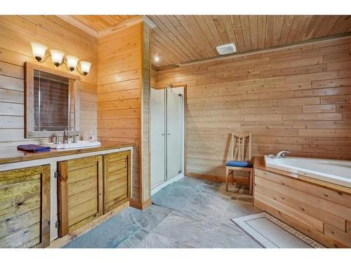 96 Charlotteville 2 Road, St. Williams, ON - Indoor Photo Showing Bathroom