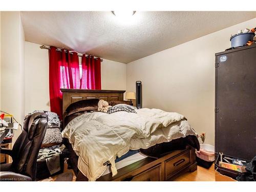 104 Oakwood Avenue, Cambridge, ON 